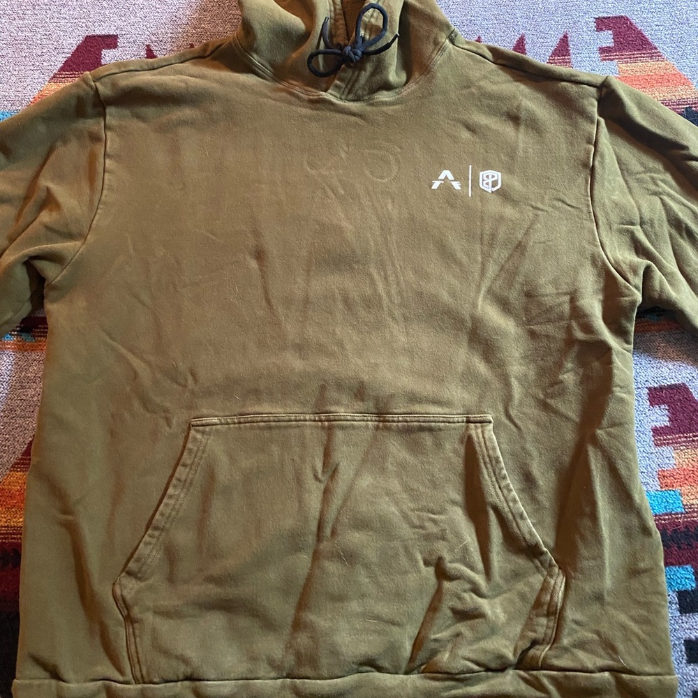 Born primitive hoodie